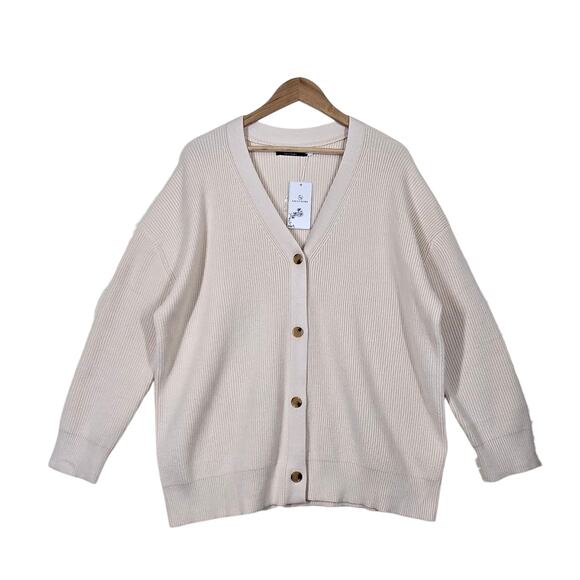 LILLUSORY Sweaters - Lillusory Cardigan Sweater sz M Beige Sand Chunky Knit Long Sleeve Preppy